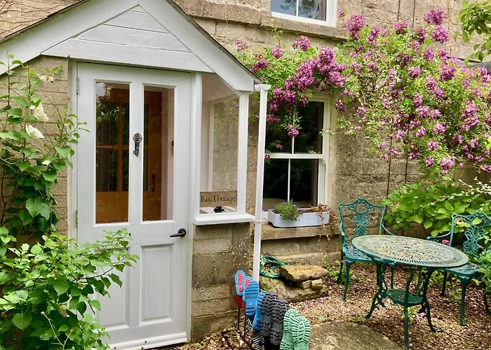 Key Cottage, Sleeps 8