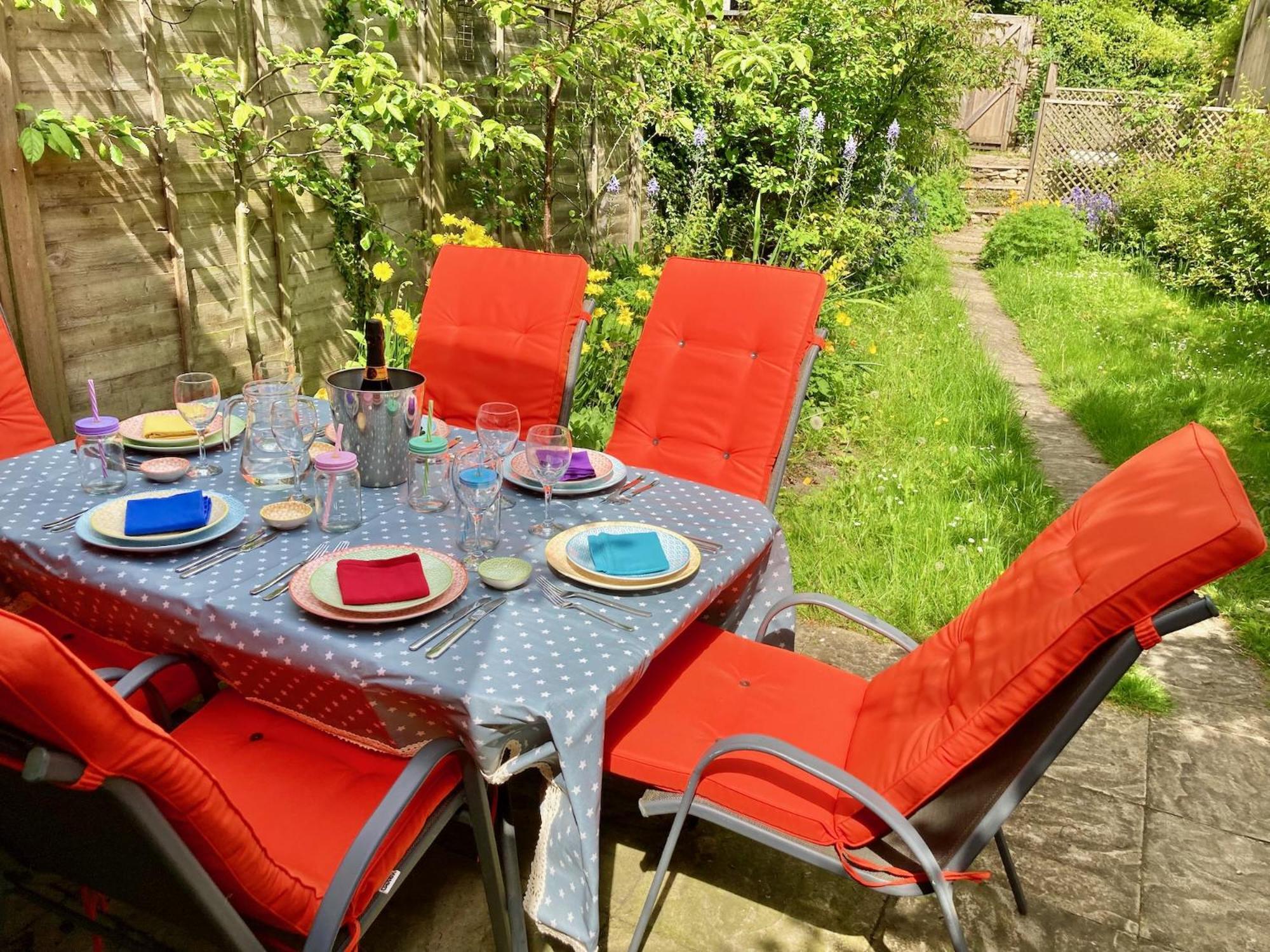 Key Cottage, Sleeps 8 *