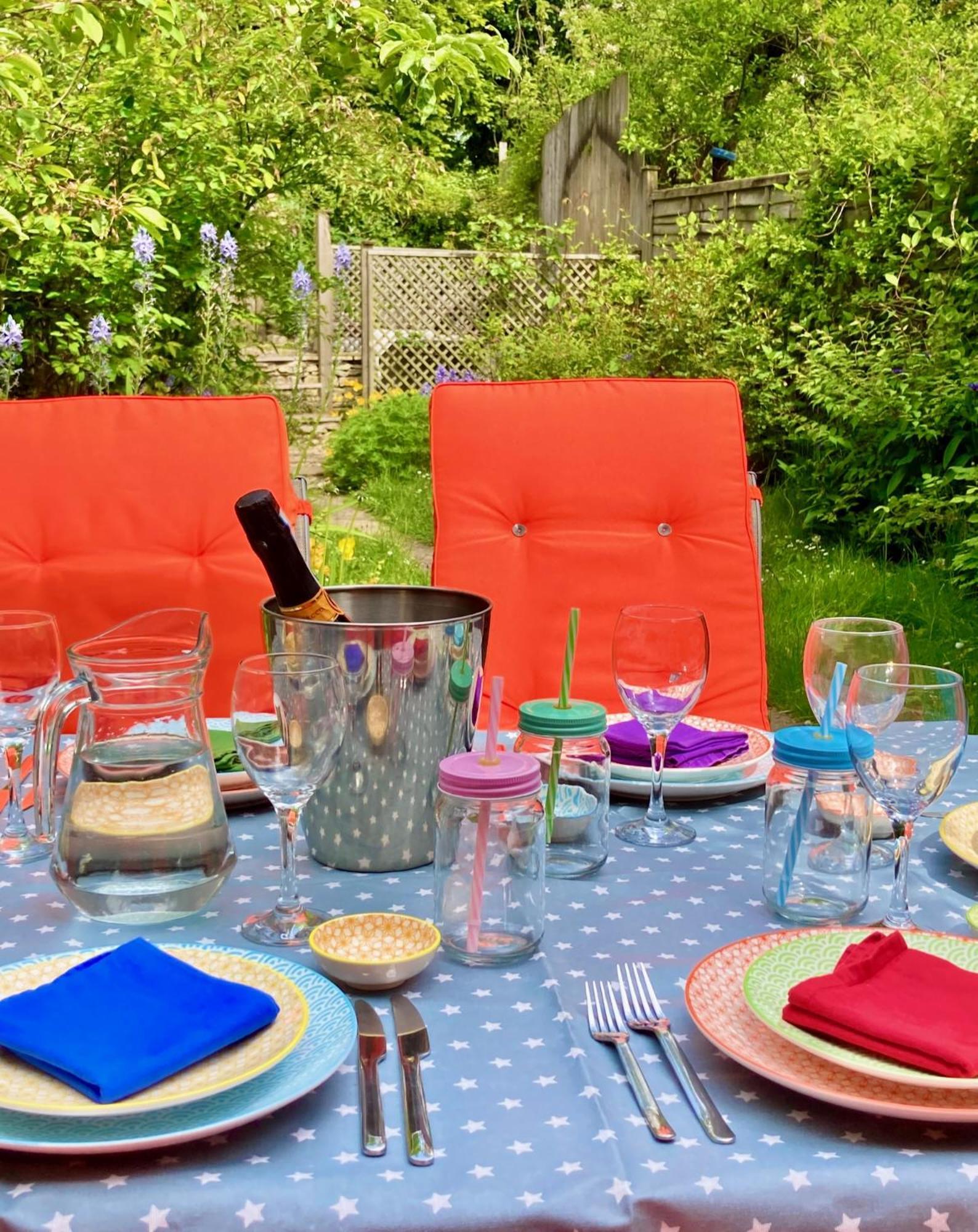 Key Cottage, Sleeps 8 Holiday home Brimscombe